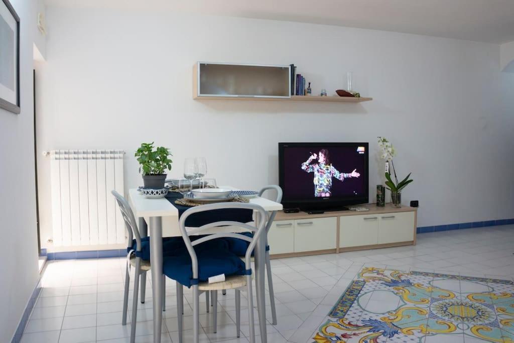 Peonia Blu Apartment Салерно Экстерьер фото